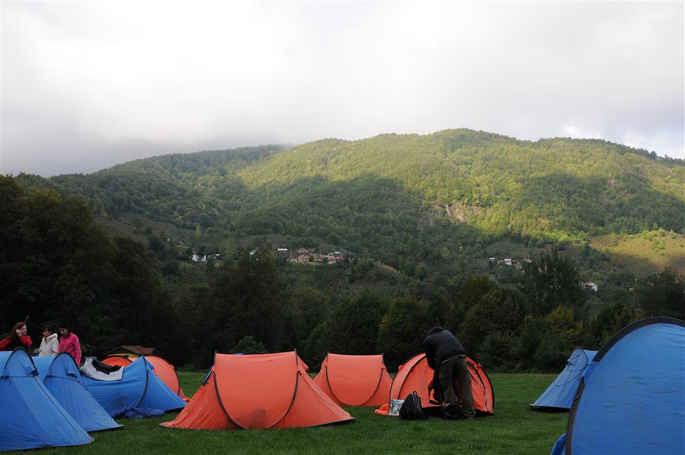 Güzeldere Şelalesi Tabiat Parkı